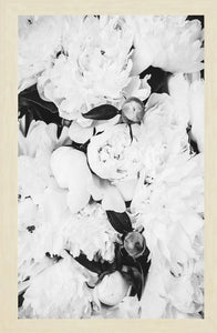 Black and White Floral Magnet Board
